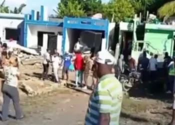 Explota tanque de agua de inapa en consuelo, san pedro de macorís