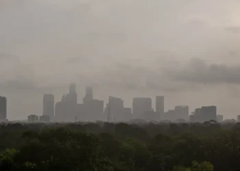 Indomet descontinúa alertas por lluvias y pronostica ambiente estable con polvo del sahara para hoy lunes
