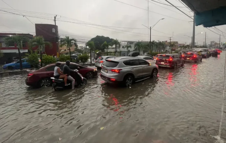 Indomet: vaguadas causan lluvias, pero el anticiclón traerá un fin de semana soleado