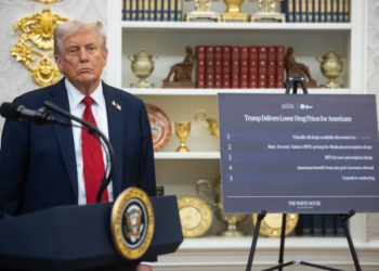 Aranceles de trump fuerzan us$300. 000 millones en inversión y acuerdos con farmacéuticas