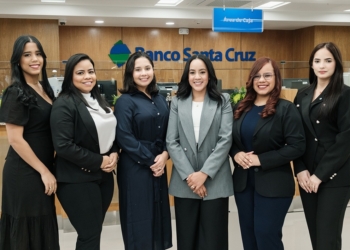 Banco santa cruz inaugura nuevo centro de negocios en santiago de los caballeros