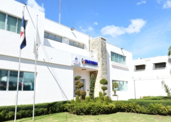 Inabima inicia entrega de rd$2. 1 mil millones del plan de retiro complementario a 2,296 maestros jubilados