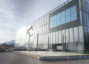 Rd sube 15 puestos en índice comercio ilícito 2025; philip morris reconoce a abinader