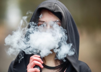 Alejandro abreu: el vaper mata más jóvenes que cualquier otra droga en rd