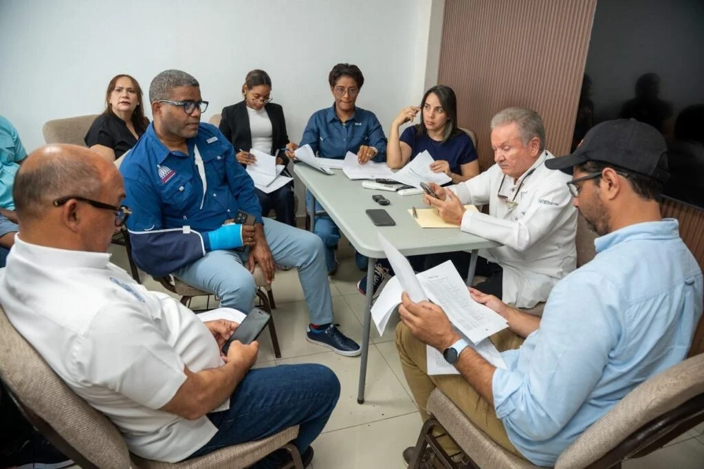 Supervisan avances de "gobierno contigo" en la altagracia