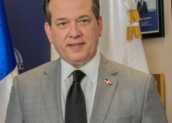 Ito bisonó es el nuevo ministro de vivienda
