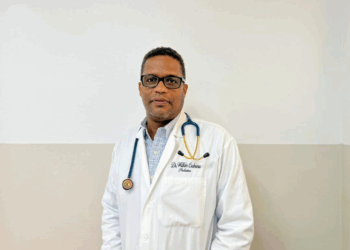 Invertir en salud es clave para jóvenes peloteros que firman