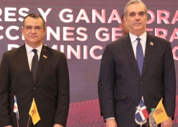 Abinader recibe este lunes la primera nueva cédula