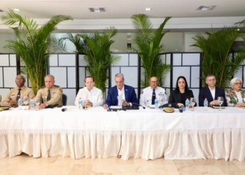 Luis abinader encabeza reunión de seguridad ciudadana
