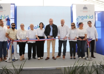 Abinader entrega carretera baitoa-tavera por rd$241 millones