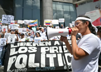 Venezuela debate amnistía para liberar presos políticos