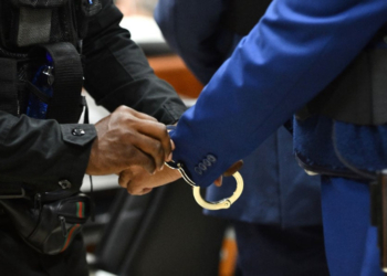 Extraditan a puerto rico a excapitán de la fard por narcotráfico