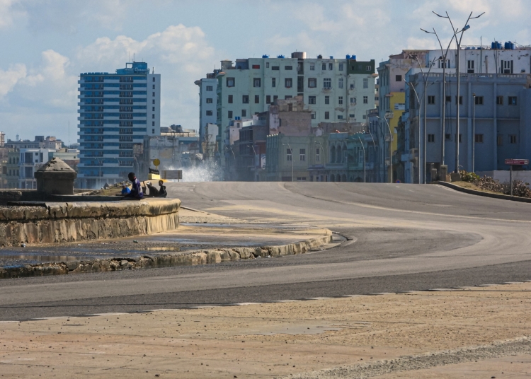 An avenue stands almost empty in Havana on February 8, 2026. The Cuban government on February 6 announced emergency measures to address a crippling energy crisis worsened by US sanctions, including the adoption of a four-day work week for state-owned companies and fuel sale restrictions. (Photo by ADALBERTO ROQUE / AFP)