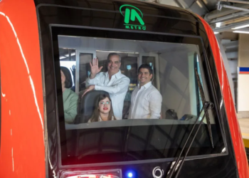 Metro transforma los alcarrizos: abinader inaugura línea 2c