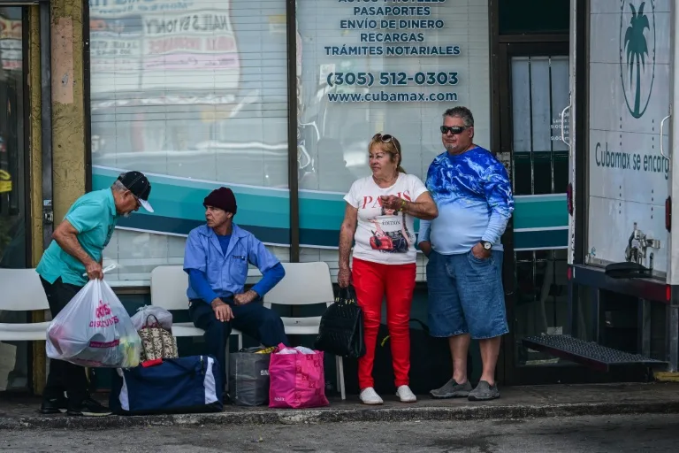 Escasez de combustible en cuba complica envíos de ayuda desde florida
