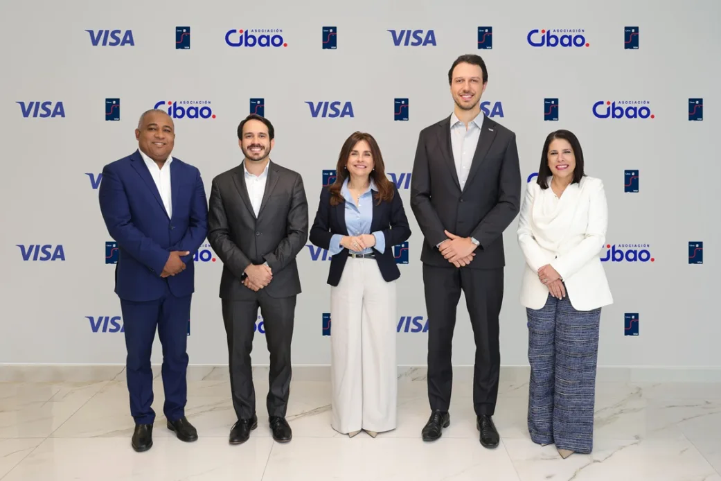 Asociación cibao y visa lanzan la nueva tarjeta ci+