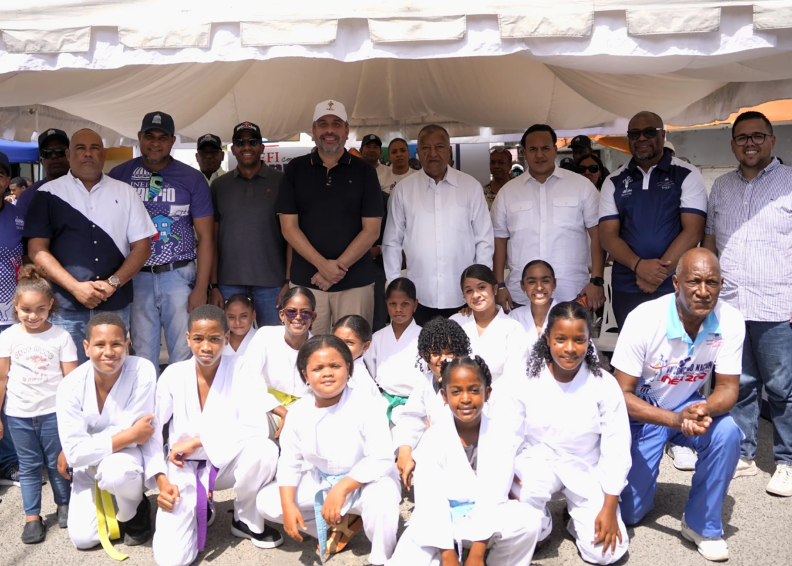 Inefi lleva deporte y salud a madre vieja norte con "inefi con el barrio"