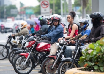 Motoristas abandonan motocicletas retenidas por la digesett ante facilidades de financiamiento