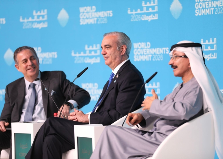 Sultan Ahmed bin Sulayem, CEO de DP World, destaca a República Dominicana como destino confiable para la inversión bajo el liderazgo de Luis Abinader.