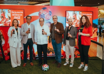 Coca-cola lanza plataforma copa mundial de la fifa 2026 en rd