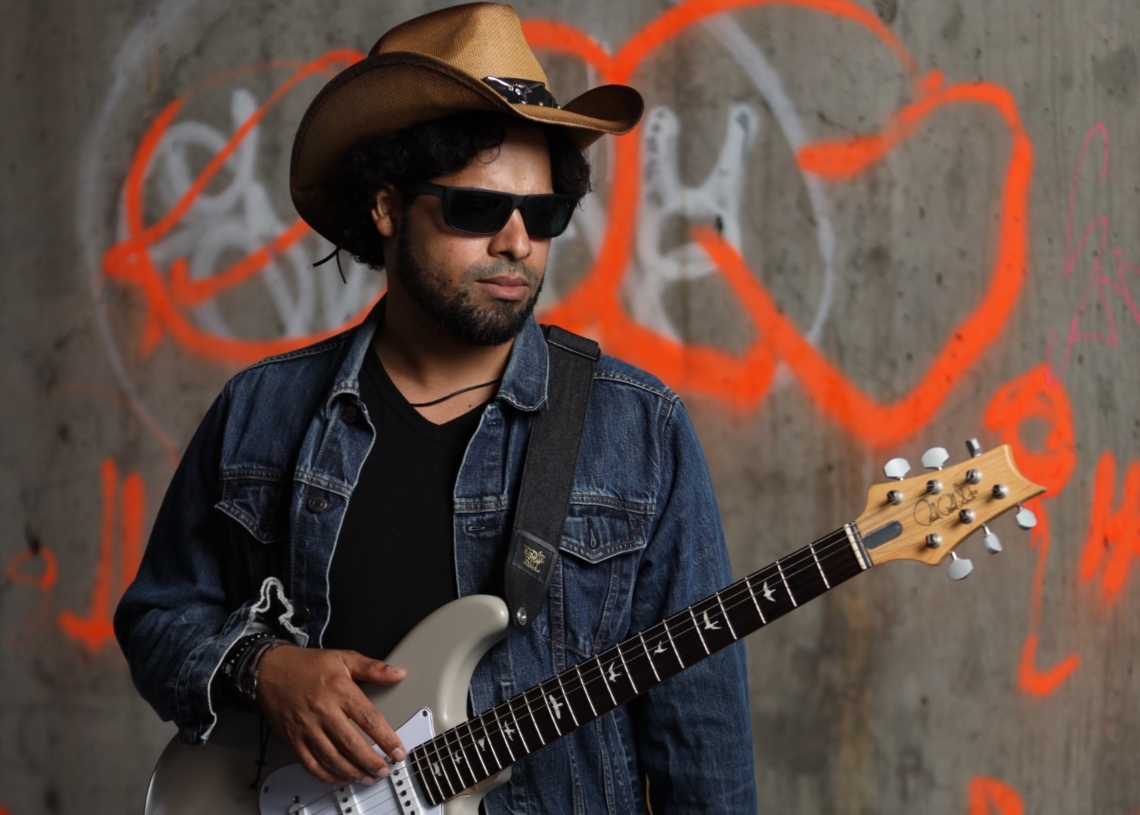 Cantautor rioz regresa a rd con sencillo "contigo hasta la muerte"
