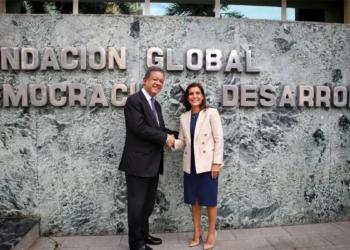 Embajadora leah campos realiza visita oficial a funglode