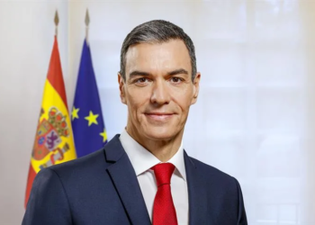 Pedro sánchez insiste: “lo ingenuo es pensar que la solución es la violencia”
