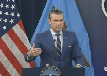 Trump redobla amenazas a teherán, que busca paralizar el comercio de petróleo