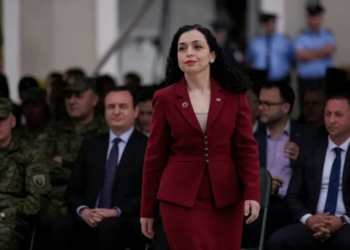 La corte constitucional rechaza el decreto que disuelve el parlamento de kosovo