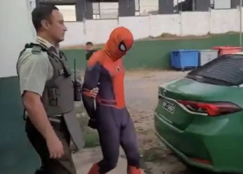 Detiene al 'hombre araña', quien estaba prófugo de la justicia en chile