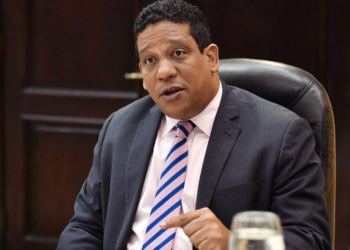 Director general de contrataciones públicas, carlos pimentel