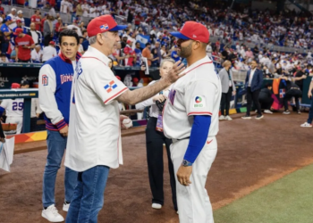 Abinader felicita a la selección dominicana tras avanzar a semifinales del clásico mundial de béisbol