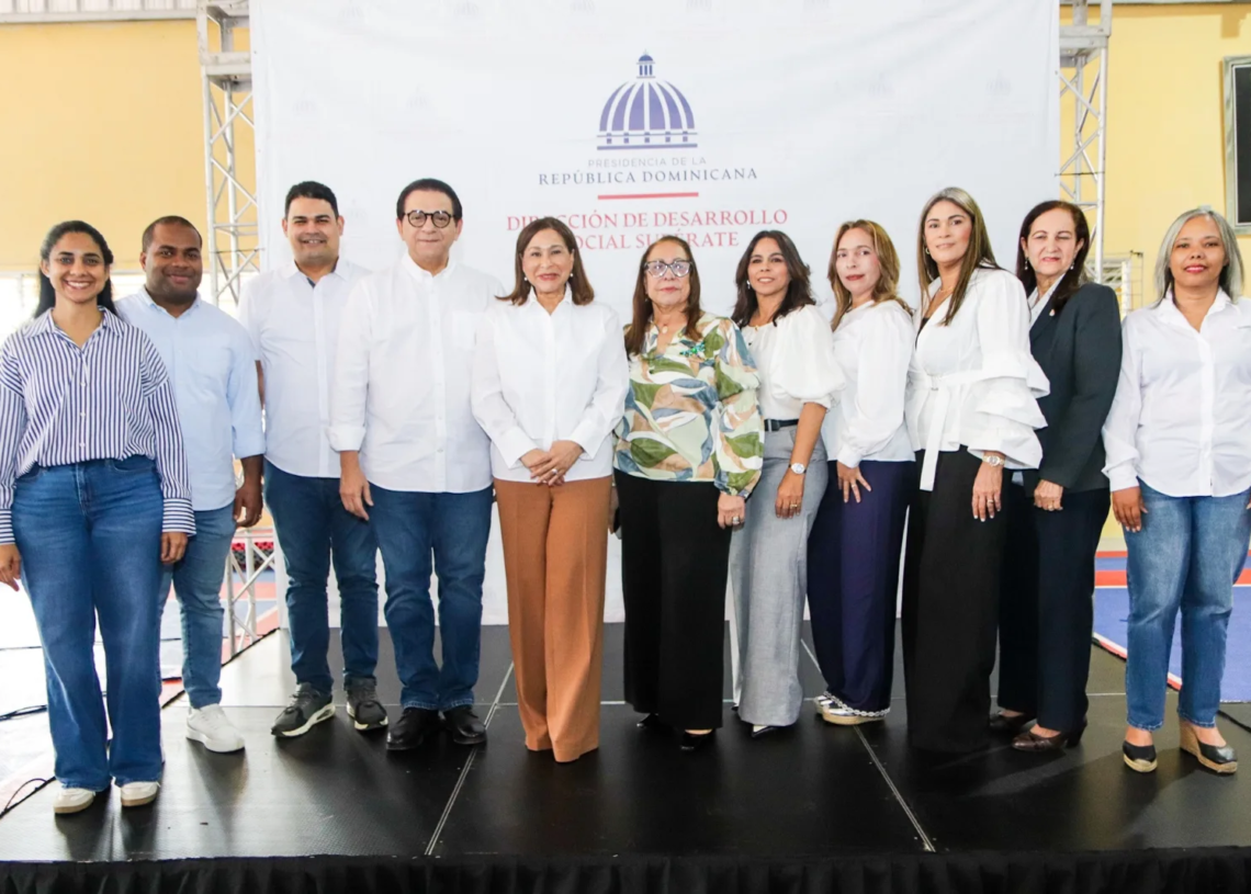 Supérate impacta a más de mil beneficiarios en puerto plata y santiago con jornada de "escucha activa"