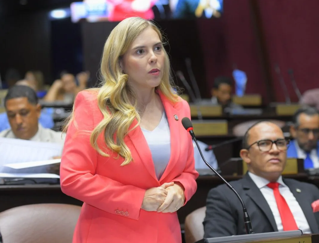 Cámara de diputados envía a comisión proyecto de alerta amber por ocho días