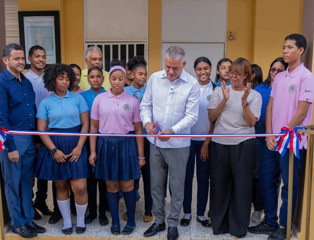 Inabie pone en funcionamiento nuevo módulo de salud bucal en sánchez para beneficiar a más de 1,260 estudiantes