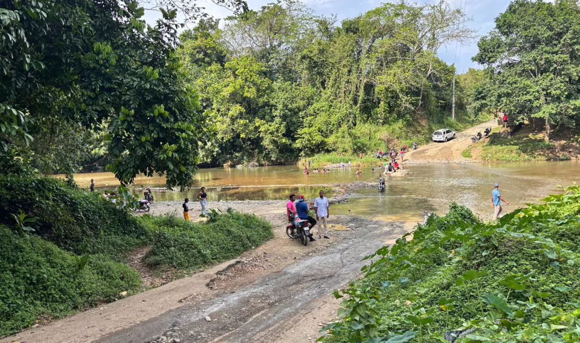 Iniciará construcción del puente sobre el río guanuma tras tres décadas de espera