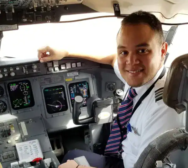 Liberan bajo fianza a piloto dominicano detenido en Guinea desde diciembre