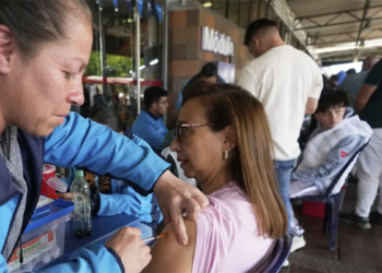Venezuela exige vacuna contra fiebre amarilla para viajar a cuatro estados