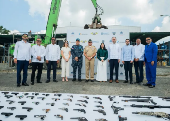 Autoridades y metaldom destruyen más de 14,000 armas incautadas en operativo