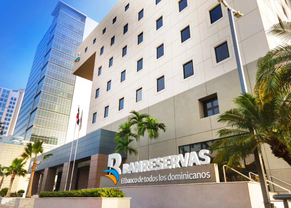 Banreservas es premiado por global finance como mejor banco dominicano; recibe otros tres reconocimientos