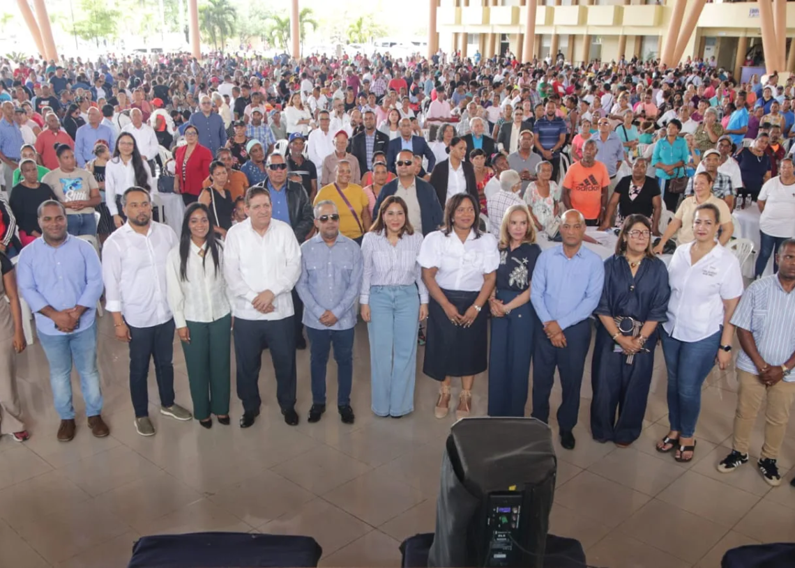 Bonao se moviliza: más de 2000 personas dialogan en encuentro con supérate