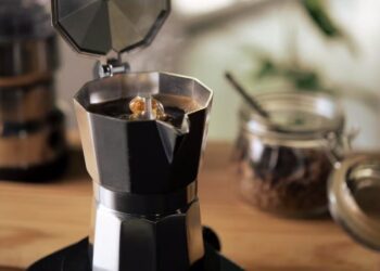 ¿cuánto dura el café preparado antes de perder su calidad y sabor?