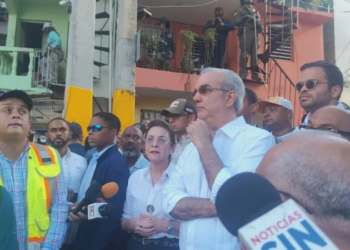 Abinader en los platanitos: "ustedes viven en zozobra aquí"