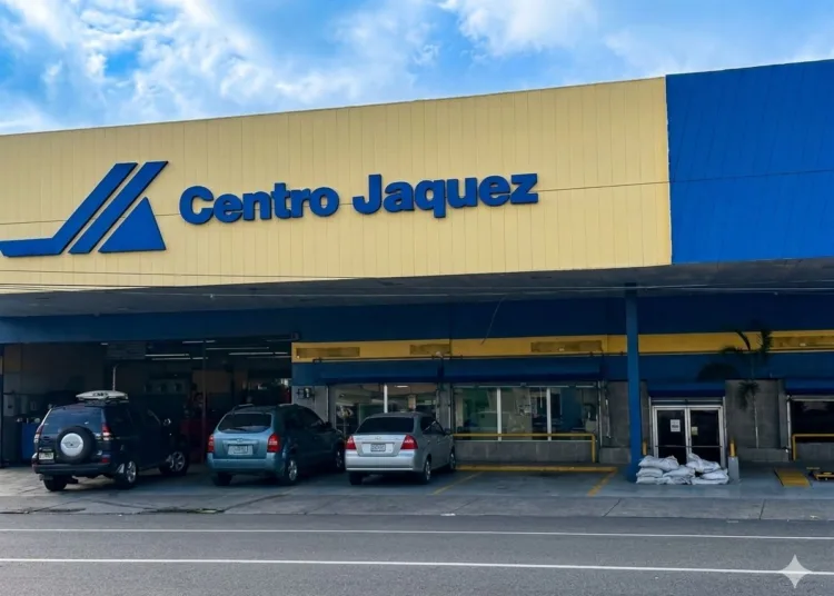 67 años de servicio el cierre del centro automotriz jáquez