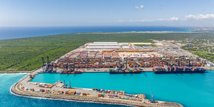 Dp world genera un potencial exportador de us$2,400 millones para el país