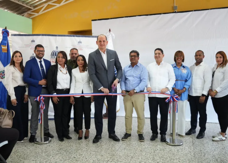 Inabie beneficiará a más de 51,000 estudiantes en los alcarrizos con nuevo módulo bucal
