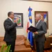 Ministro bautista juramenta a carlos roa howley como director del plan san juan
