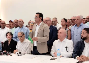 Fuerza del pueblo denuncia retrasos en circunvalación de moca