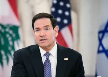 Marco rubio busca «descongelar» relaciones con el papa león xiv en roma