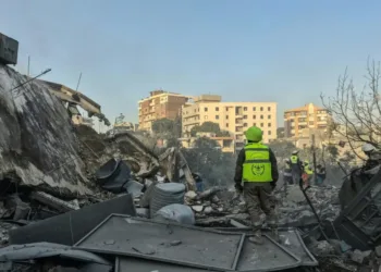 Líbano: mueren dos paramédicos en bombardeos israelíes pese a tregua